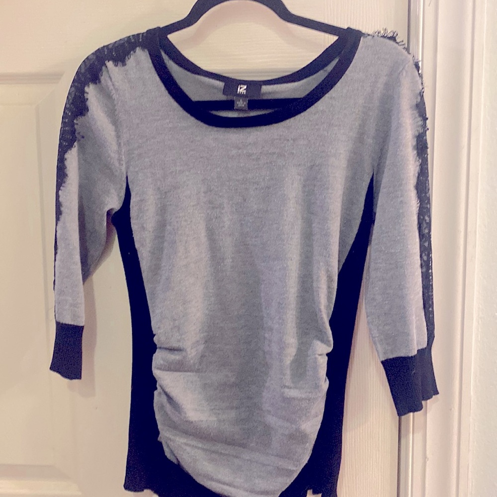 Large women's sweater in gray with black lace accent down 3/4 sleeves